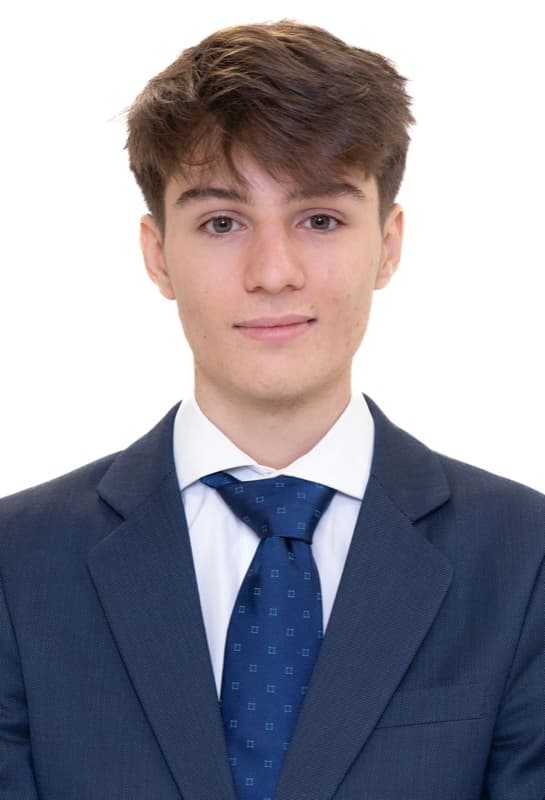 Álvaro